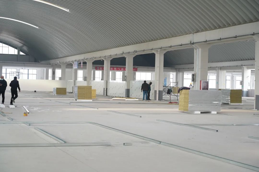 疫情就是命令，鍍鋁鋅鋼板銷售廠家宏鑫源緊急馳援多地方艙醫(yī)院建設(圖11)